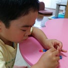 あっくんにビーズのブレスレットを作ってもらいました♡の記事より