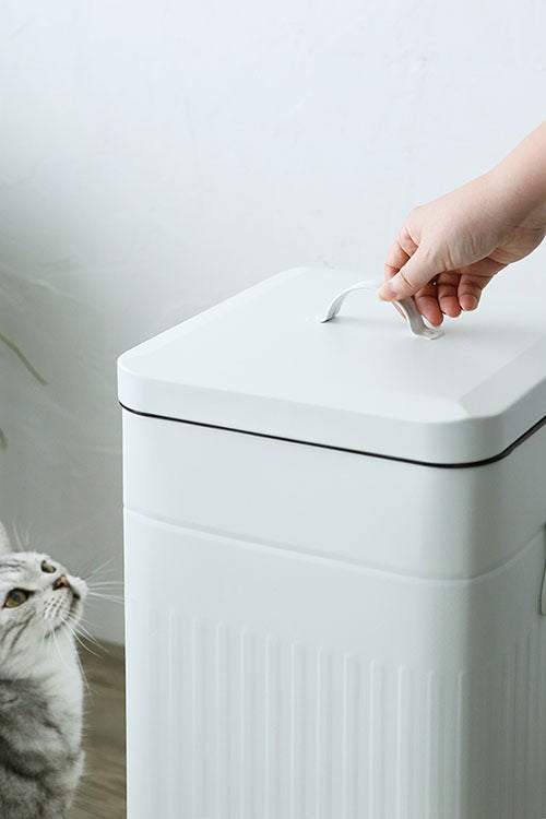 15701円 最大53%OFFクーポン 簡単クリーンゴイターボックス 猫のゴミのスクープの電気防止猫のパン ゴミ箱の大きい半囲い猫のゴミ箱 白 大猫のためのゴミ箱