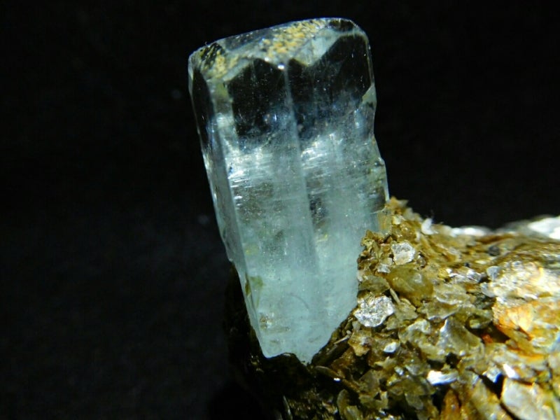 パキスタンのアクアマリン2。 | 鉱物、天然石。買ったもの、採集したもの。