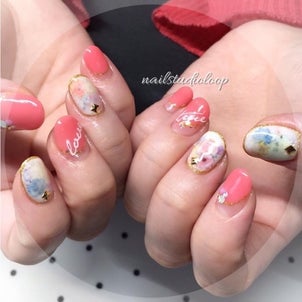 ニュアンスフラワーネイル♡の画像
