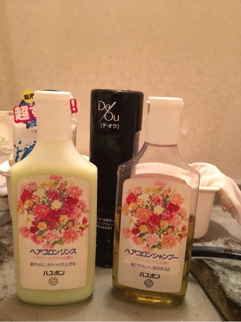 今夜は恋コロンシャンプーとリンスを使いました♪の記事画像