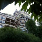「Hundertwasser Haus in Darmstadt」の記事より