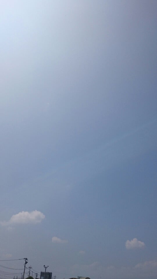 ８月２７日 １２：００の空の記事画像