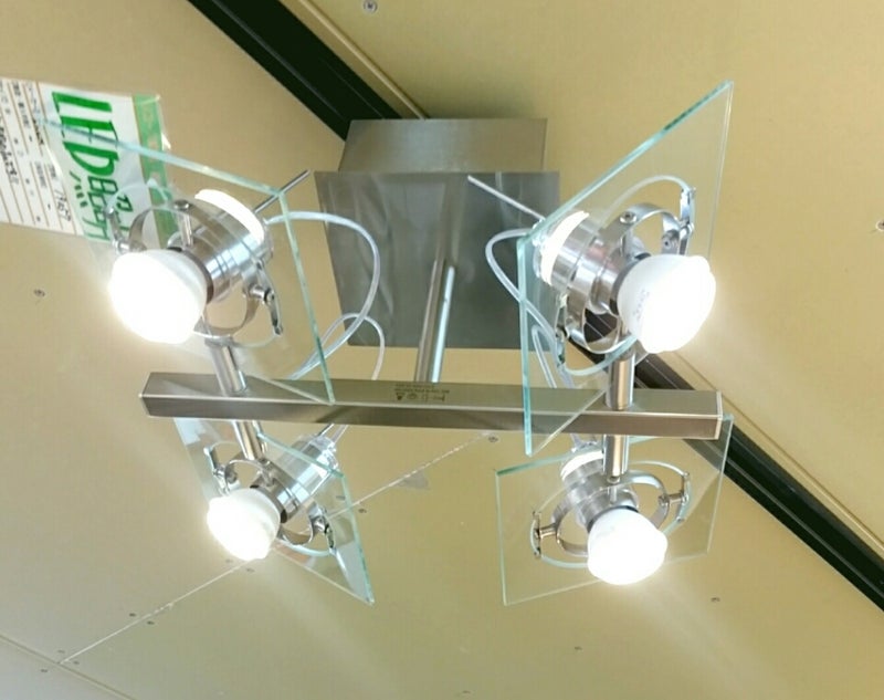 おすすめ 照明器具 Ikea シーリングライト Koizumi シャープ Led照明 相模原市のリサイクルショップ エコノサー のブログ