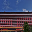 「圓山大飯店 グランドホテル台北」～朝のホテル内の敷地の散策、宿泊客とほとんど会わない。の記事より