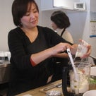 一緒に、つくる。フェス。in Tokyo プロの料理研究家に学ぶ！ ツインバード家電で料理教室の記事より