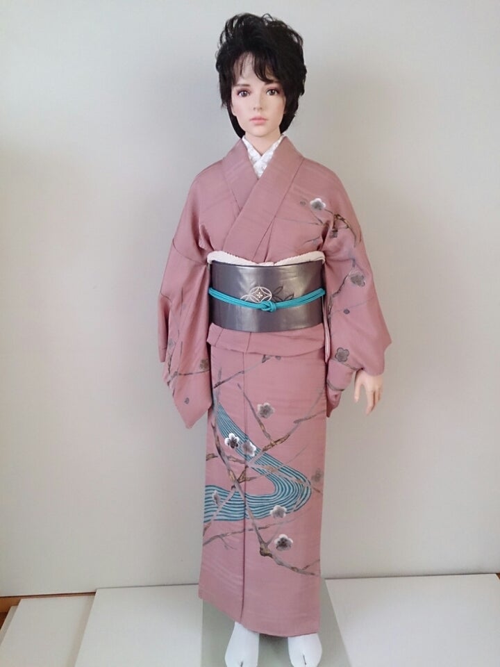 お正月に着たい「梅の柄」の着物に帯３本 | カラリストayakoの着物 