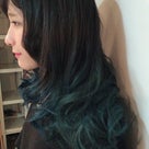 最近作った髪型633 人生初のカラーは青緑のカラーでの記事より