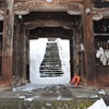 寺の町飯山「本光寺」の冬〜旧飯山町内で唯一仁王門がある寺の画像