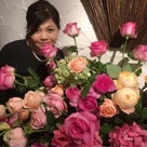 桂由美先生のプライベートパーティーの装花をさせて頂きました❤の記事より