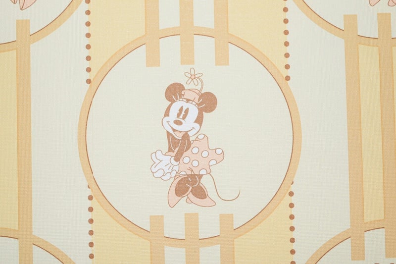 ミニーマウスルームの壁紙 7種類のミニーちゃんが楽しめます ミッキーと一緒に東京ディズニーリゾート