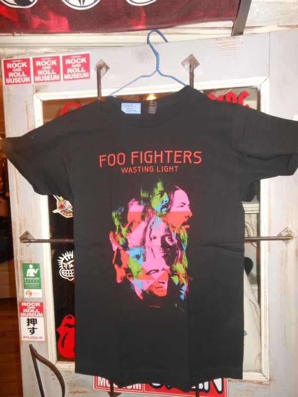 公式・特典付 Foo Fighters ツアーTシャツ フジロック 2005 - トップス