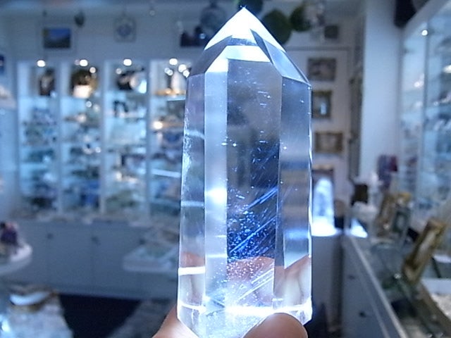 59.5㍉ 299g 天然石 水晶球 エンジェルラダークオーツ 綺麗な青光-