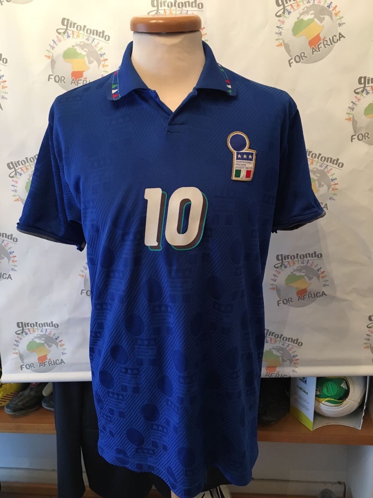 匠の技 ロベルト・バッジョ 1994アメリカワールドカップ イタリア代表直筆サイン入り選手仕様ホ | 令和