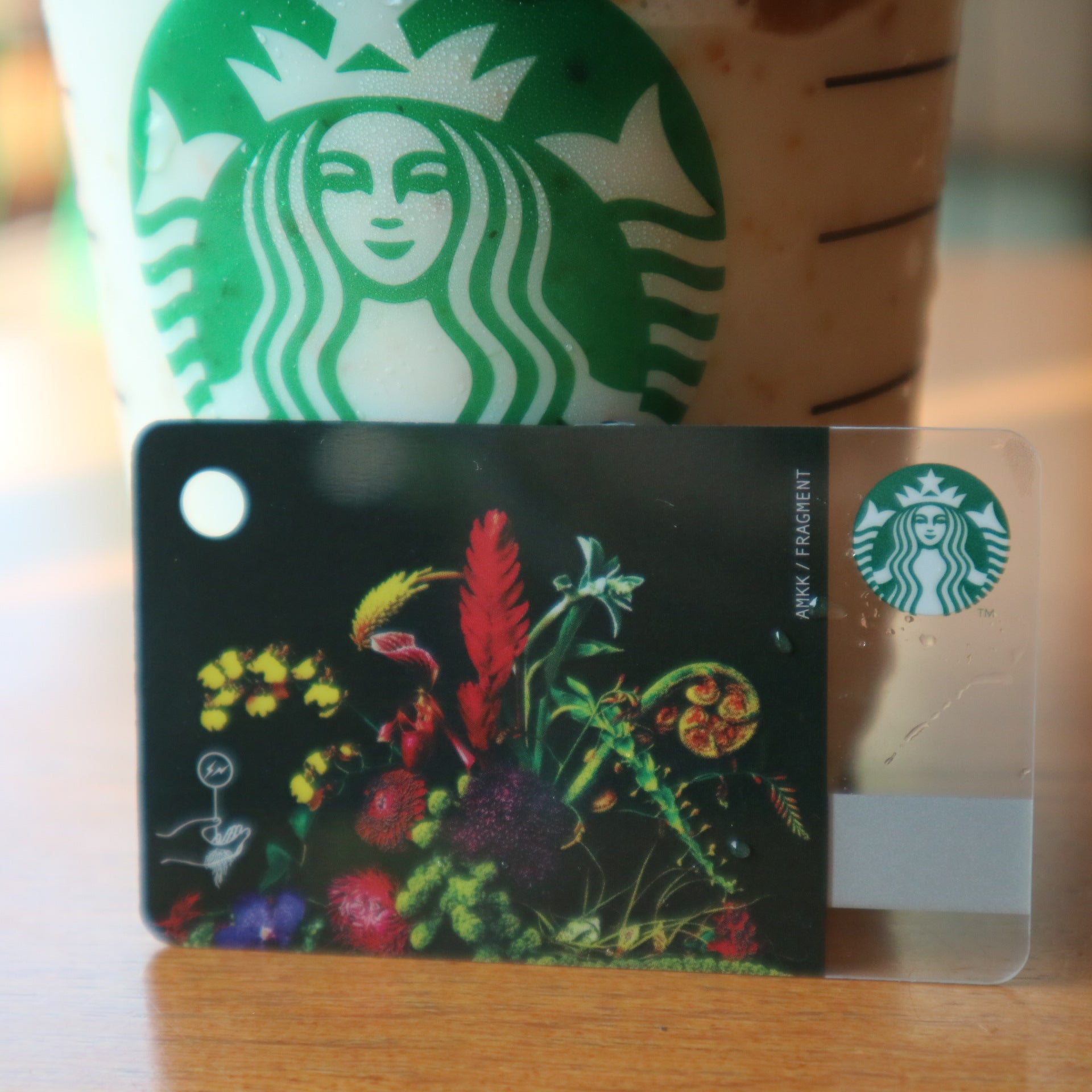 スターバックス新発売starbucks×「Fragment Design」 ×「AMKK スターバックス新発売starbucks×「Fragment Design」 ×「AMKK