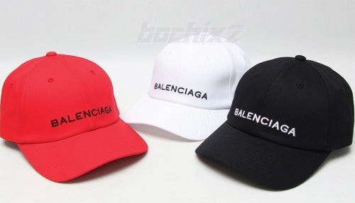 balenciagaロゴ風 キャプ 帽子 K-POP、韓国芸能人愛用多数 