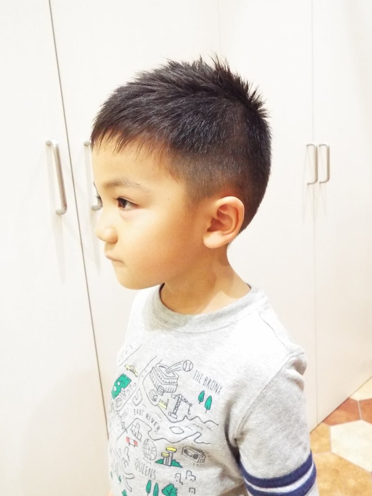 新しい 子供 髪型 ソフト モヒカン 人気のヘアスタイル