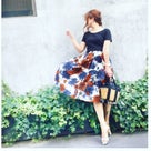 【UNIQLO】一番すっきり見える1000円T×柄スカートでコーデの記事より