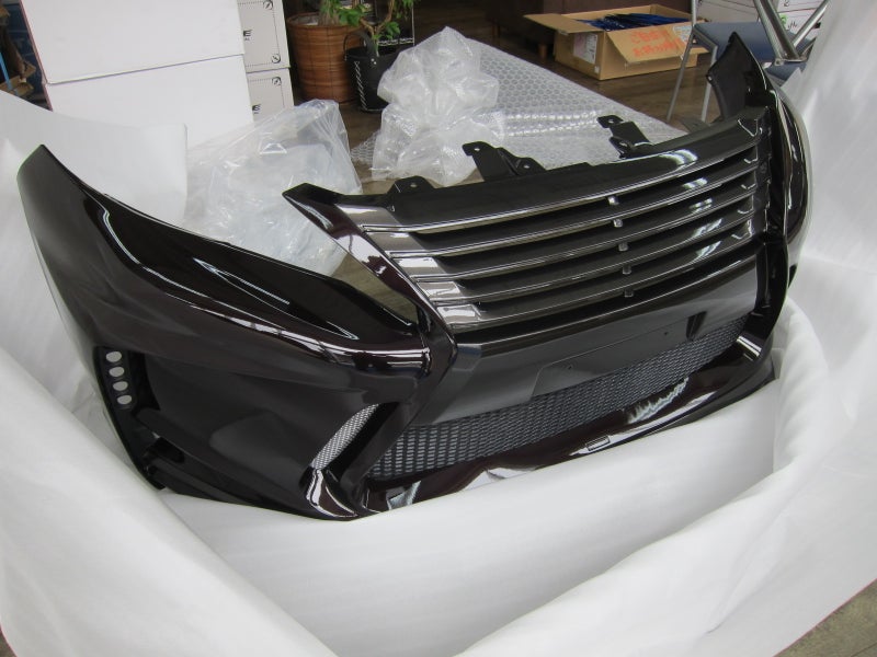 トヨタ 60ハリアー シルクブレイズ グレンツェン バンパースポイラー装着作業開始！ | GMGのブログ