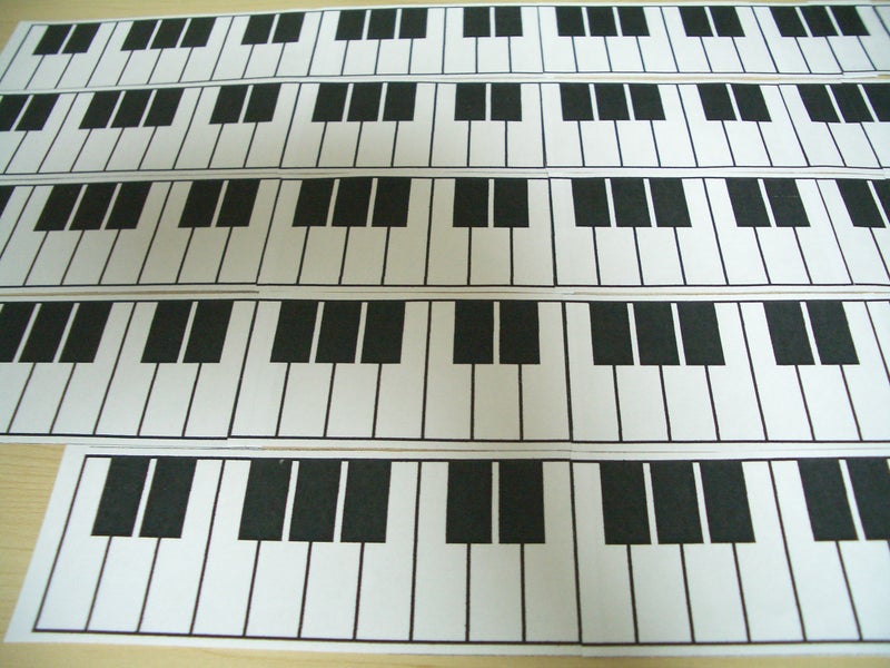 手作りのピアノ鍵盤図 楽しいピアノレッスン 愛知県 名古屋市