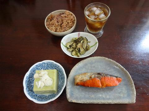 大磯町の不可解な給食問題 幕内秀夫の食生活日記
