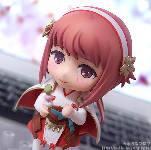 【未開封・美品】ねんどろいど ファイアーエムブレムif サクラ フィギュア