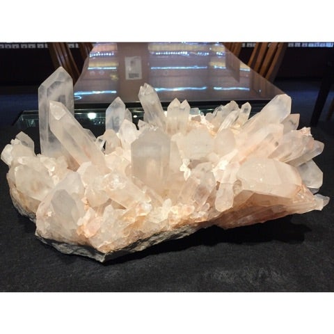 ヒマラヤ産 巨大水晶 原石】水晶クラスター 約8kg【ヒマラヤ水晶 台付 