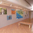 3階展示ギャラリー「Ｔｏｕｃｈ！ ふれる・楽しむ・好きになる　‐鳥海山・飛島ジオパーク展‐」の記事より