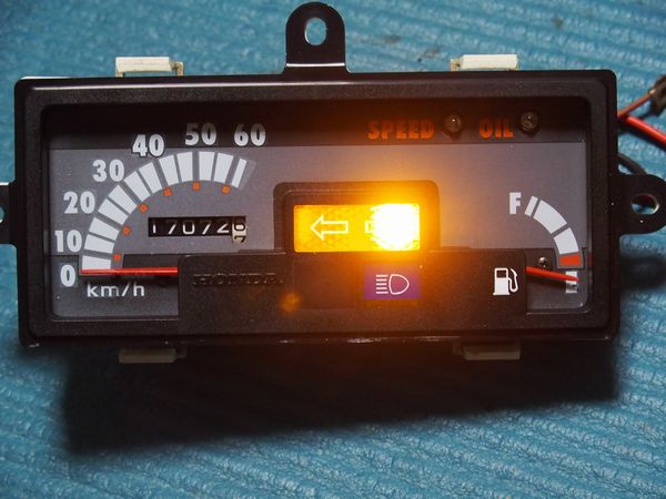 ジャイロX メーター内ウインカーランプ独立計画！の巻 | ハロさんの独り言