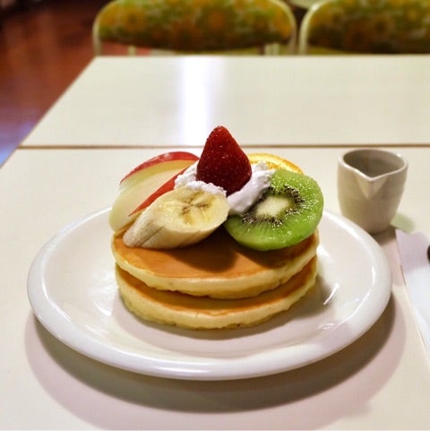 福島 パン洋菓子 喫茶オジマ 喫茶室特製 レトロかわいいホットケーキ Pancake Trip 出張女子の全国パンケーキめぐり