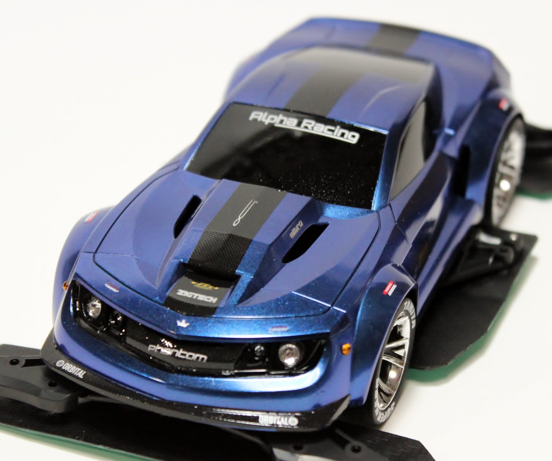 ラウディーブル メタリック塗装済ボディ カーボンストライブ FM-A 
