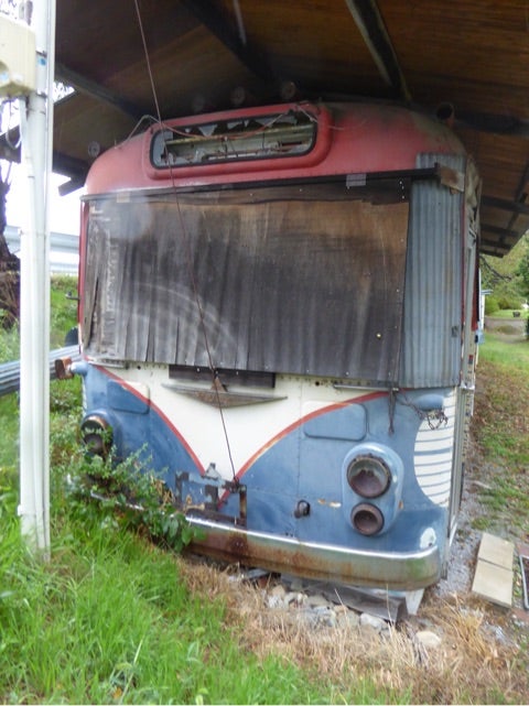 公園の廃バス(松本電鉄525号車) | 超快速やまやのブログ