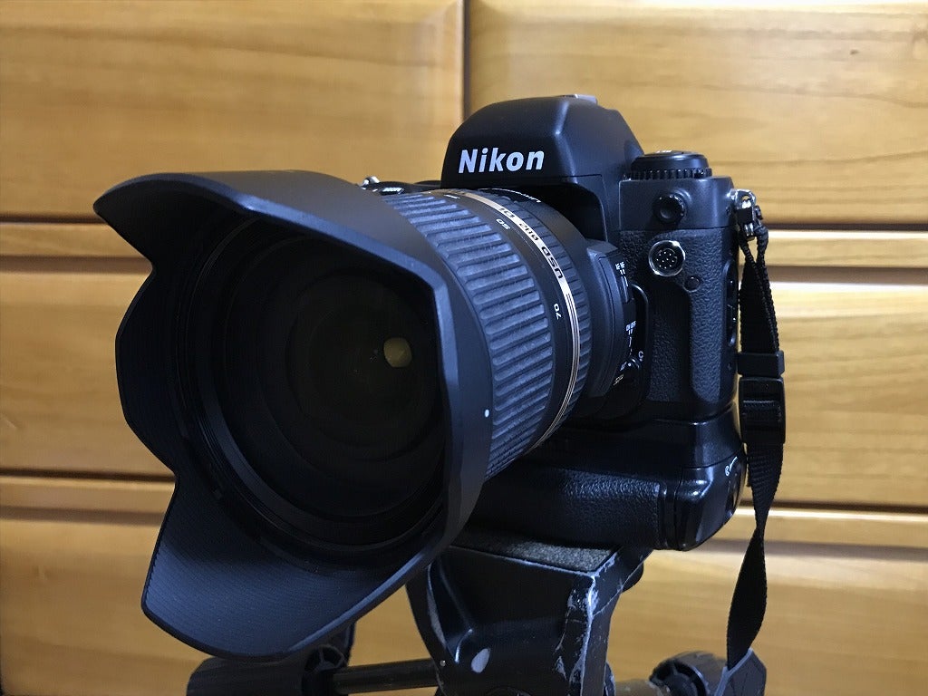 2022年最新入荷 Nikon 美品　撮影枚数1936枚 D7500 デジタルカメラ