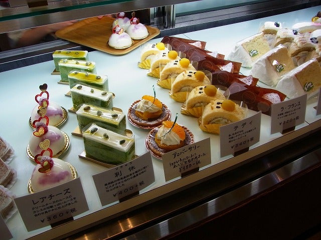 愛知県幸田町 森のケーキ屋クリム と クリム ド ファリーヌ Noppoさんの近江八幡は今日も陽あたり良好 街は素敵な偶然に満ちあふれている