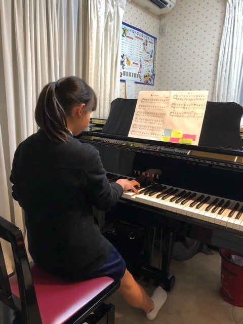 学校での合唱 合奏伴奏 かたおかピアノ教室