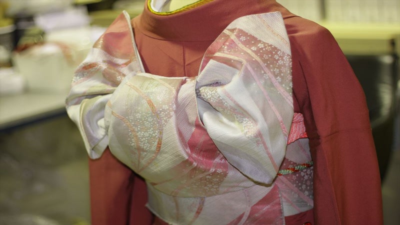 三重ゴム紐で結ぶpart２かわいい ふくら雀の帯の結び方 帯の作り方71 Ryoの着物の帯の結び方 作り方 振袖 浴衣