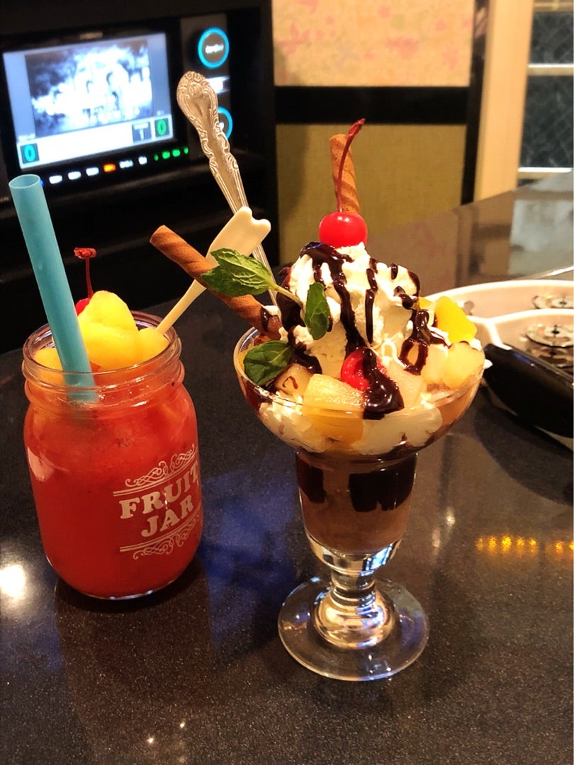バースデー特製 パフェ カラオケ館 みぇみぇのゆるぐろぶ 言えてない
