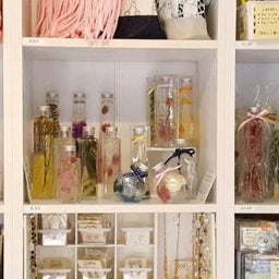 画像 フラワーフェア開催中、プリザーブドフラワーのテーブル個展も！ の記事より 6つ目