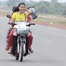 カンボジアバイクタクシーツアーとカンボジア冒険ツアープノンクーレンとスラダムレイ現地ツアーの記事より