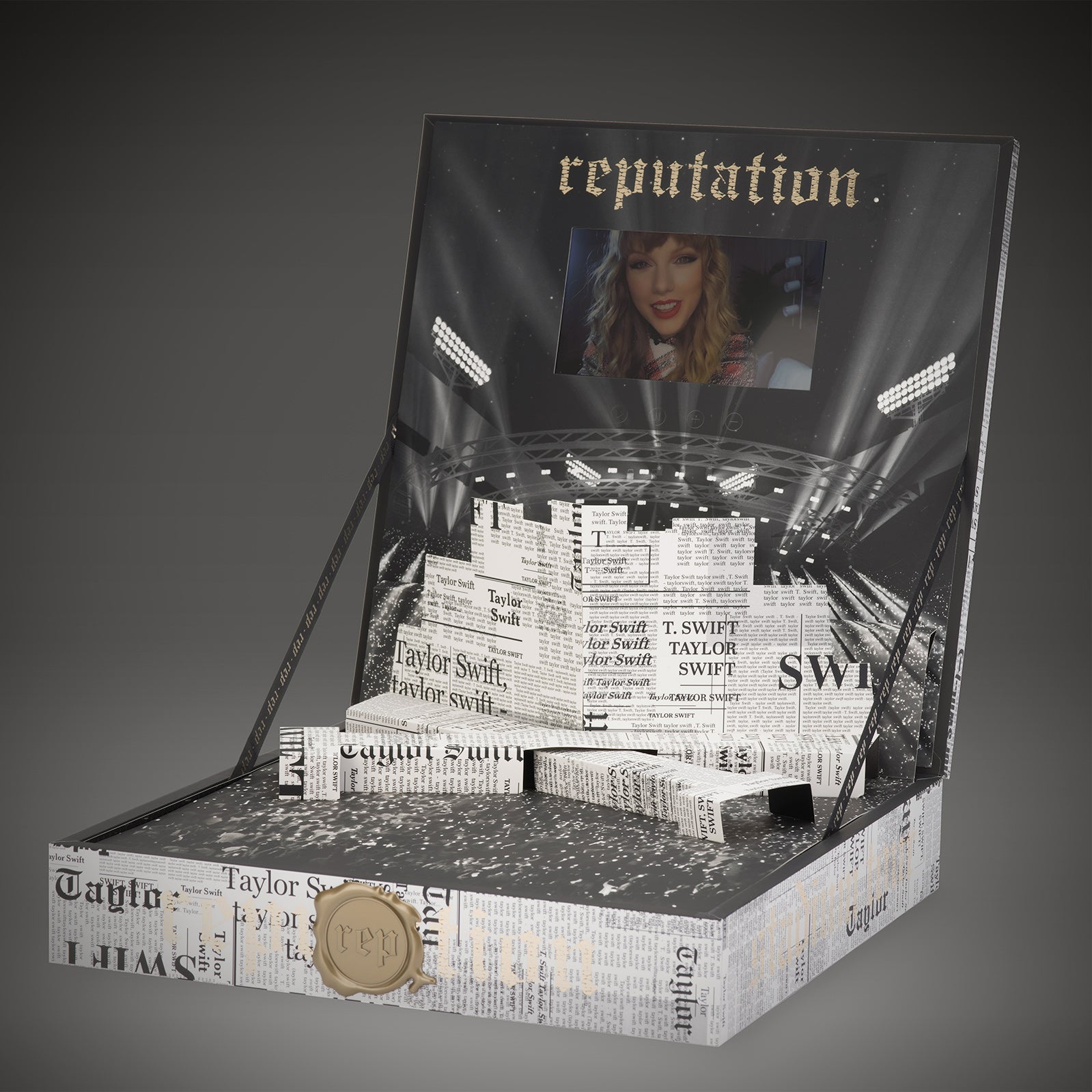 Taylor Swift reputation  VIP BOX