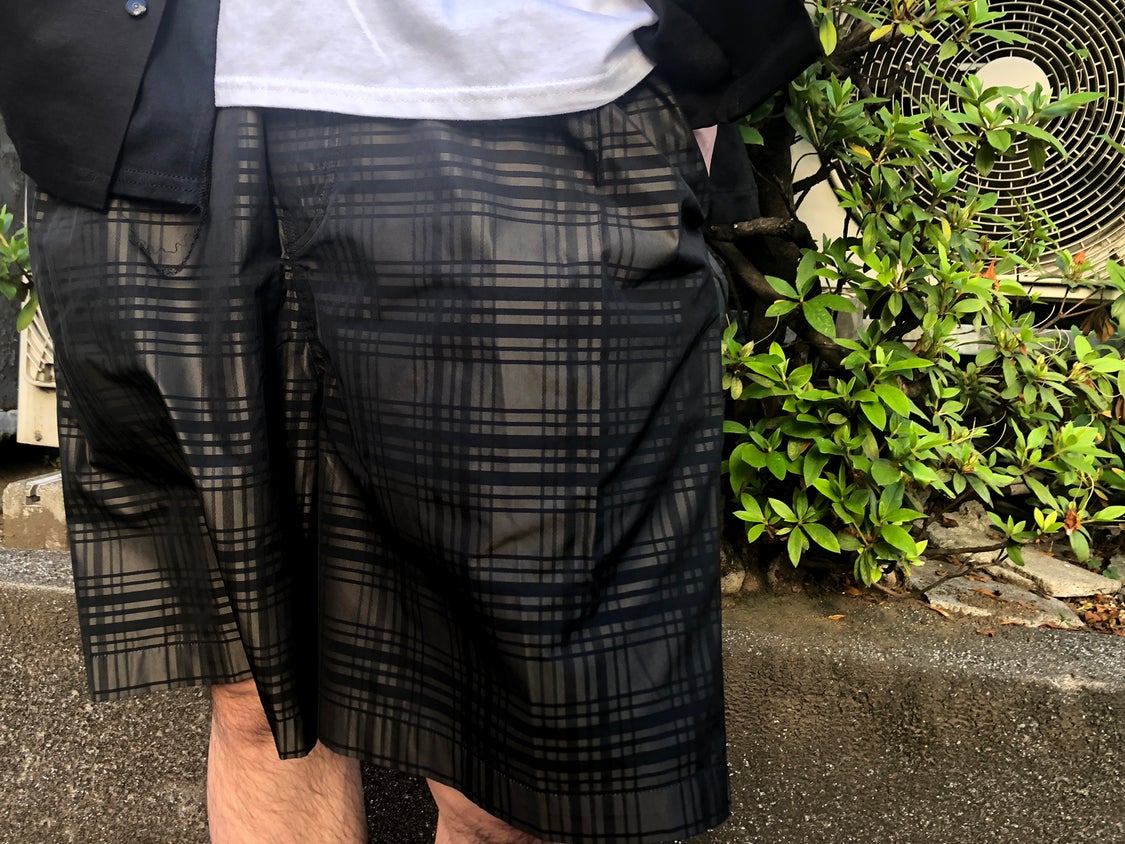 - 1TUCK WIDE SHORTS “check“ - 〈Styling〉の記事より