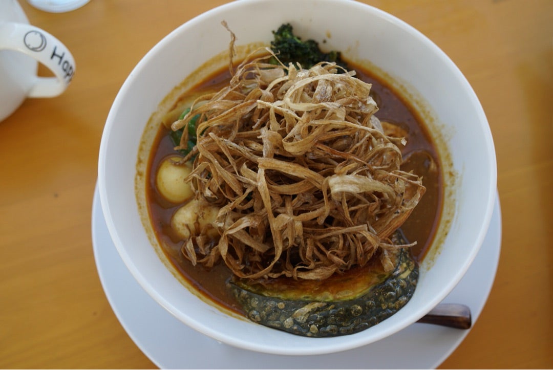 エレカプース＠函館　東京の人気フレンチがプロデュースしたスープカレー！！の記事より