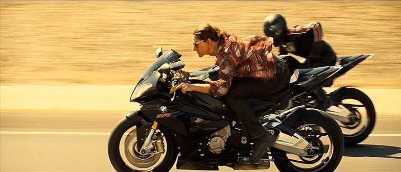 ミッション インポッシブル ローグネイション トムが挑んだ高速バイクアクション 映画とアイドル