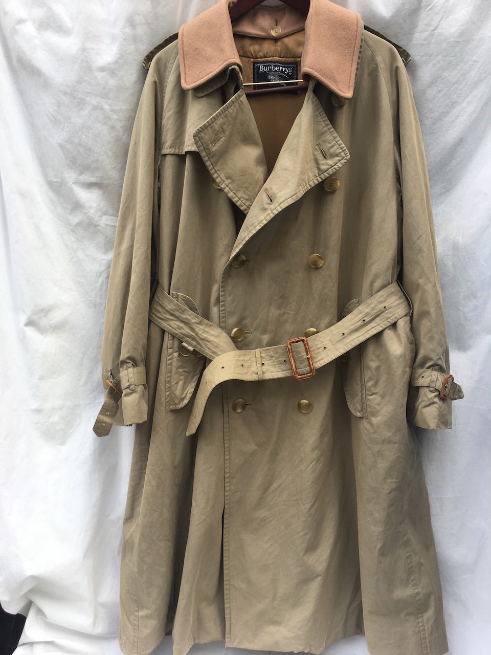 Vintage Burberrys' Trench 21 & womens rare Model