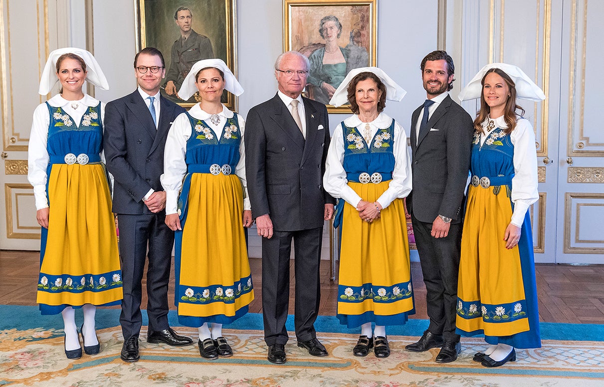 スウェーデン王室の伝統衣装 世界の王室