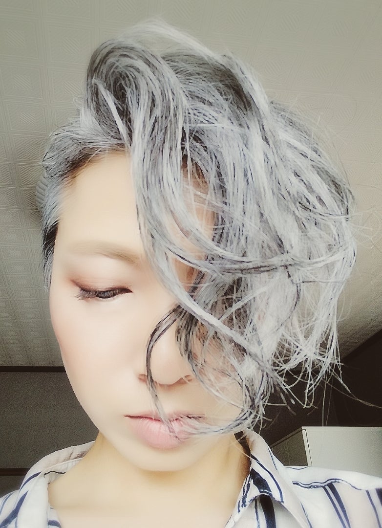 白髪染めない みず の髪型研究 白髪cawaii みず のブログ