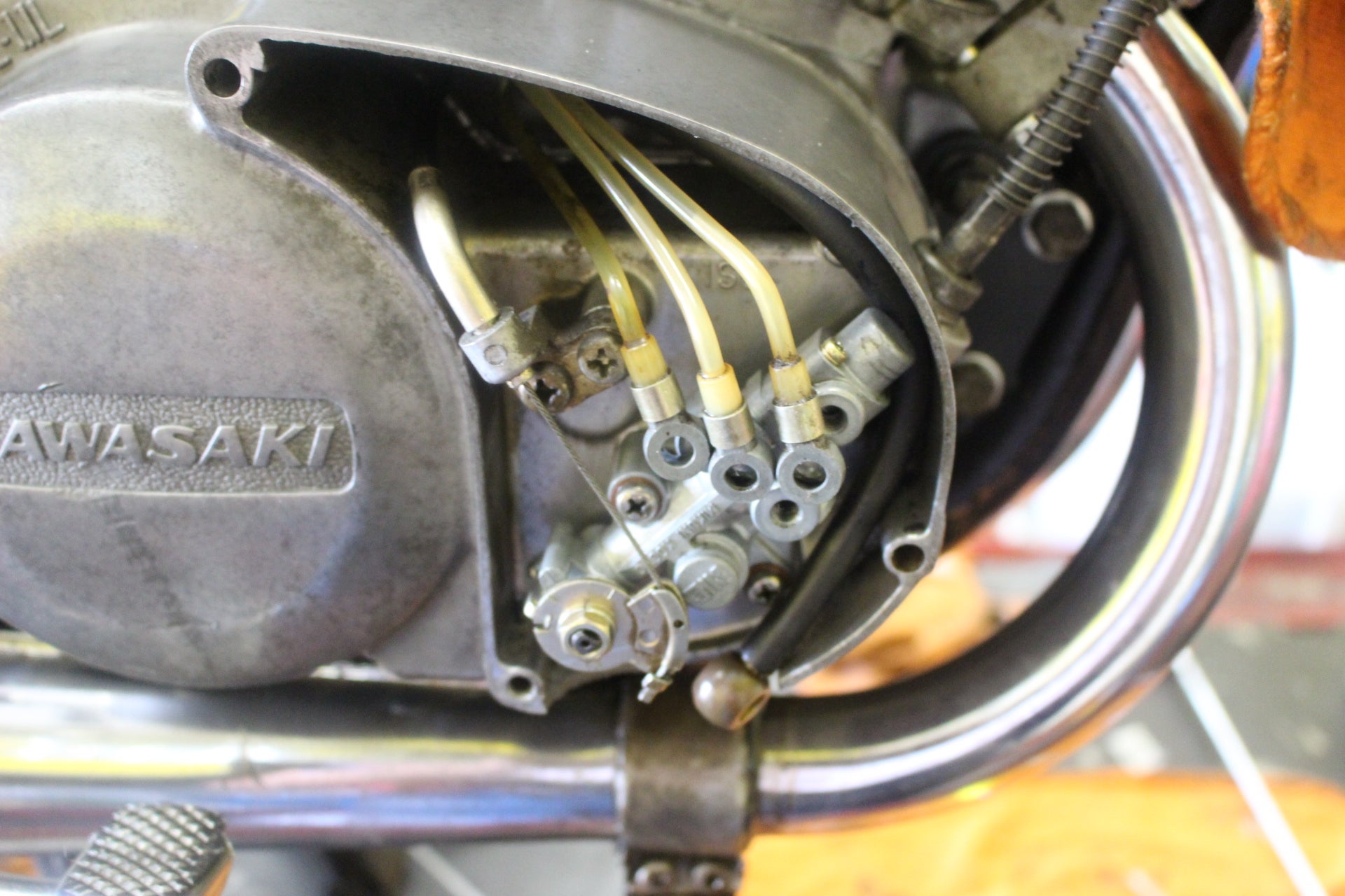 ２サイクルエンジンの要のオイルポンプです！ | ZUMAのブログ