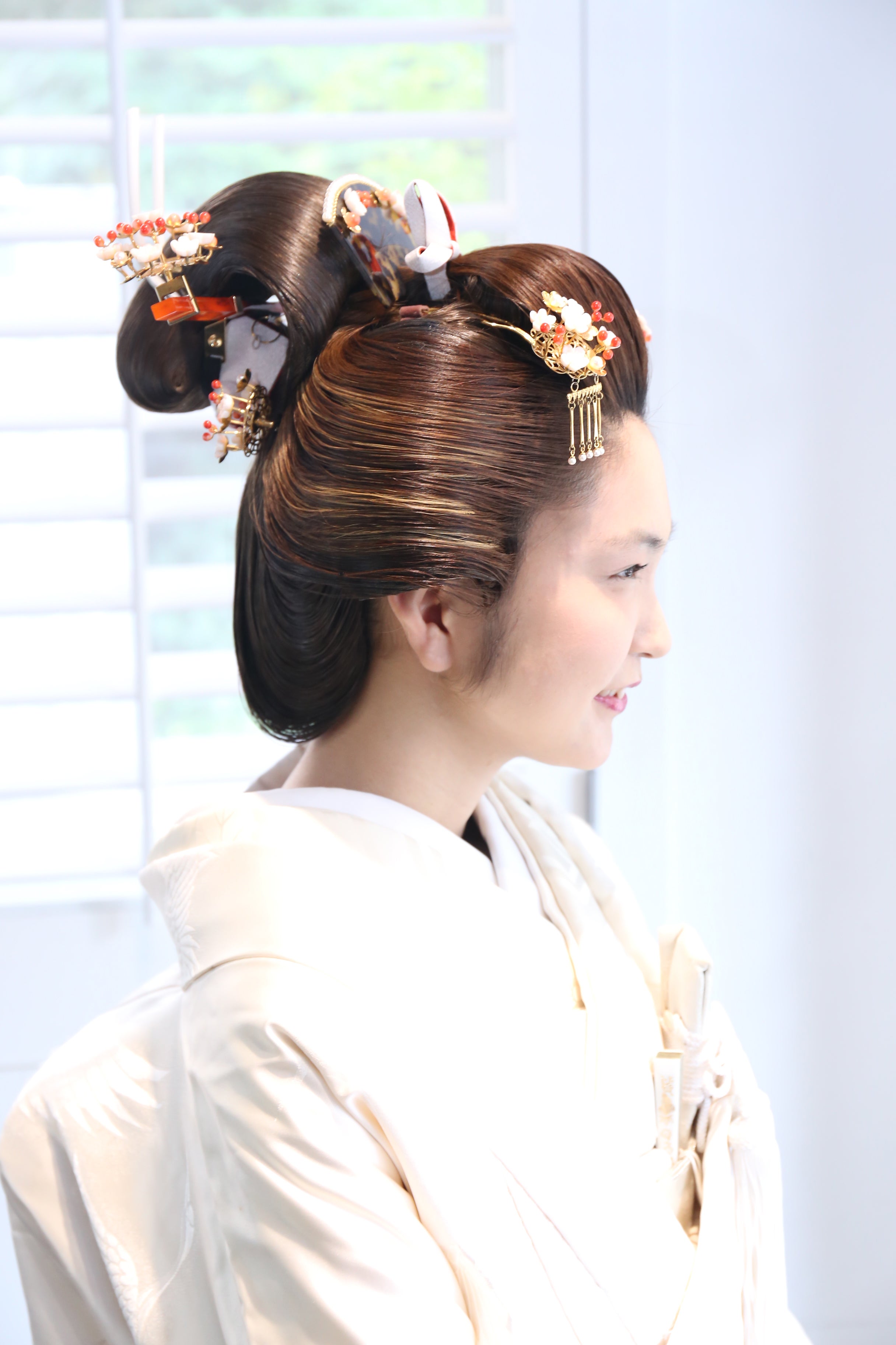 結婚式出張ヘアメイクBlog/「地毛結い日本髪」「新日本髪」「半かつら