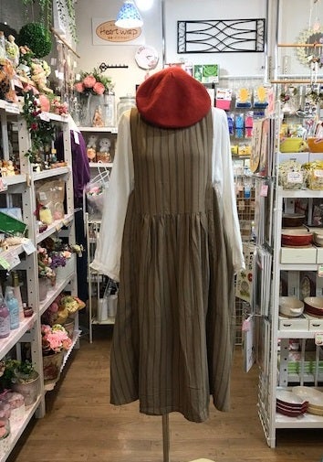 秋物のお洋服、続々と入荷中の記事画像