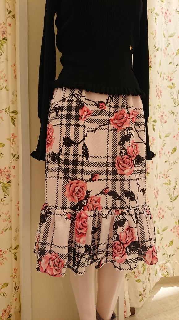 MILK♡ロゼdress・ラヴィアンローズタイトスカート | BABY PINK MOON